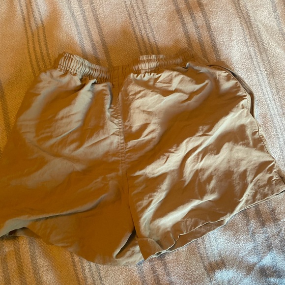 Aritzia Tna High Waist Beige Shorts - Picture 8 of 8